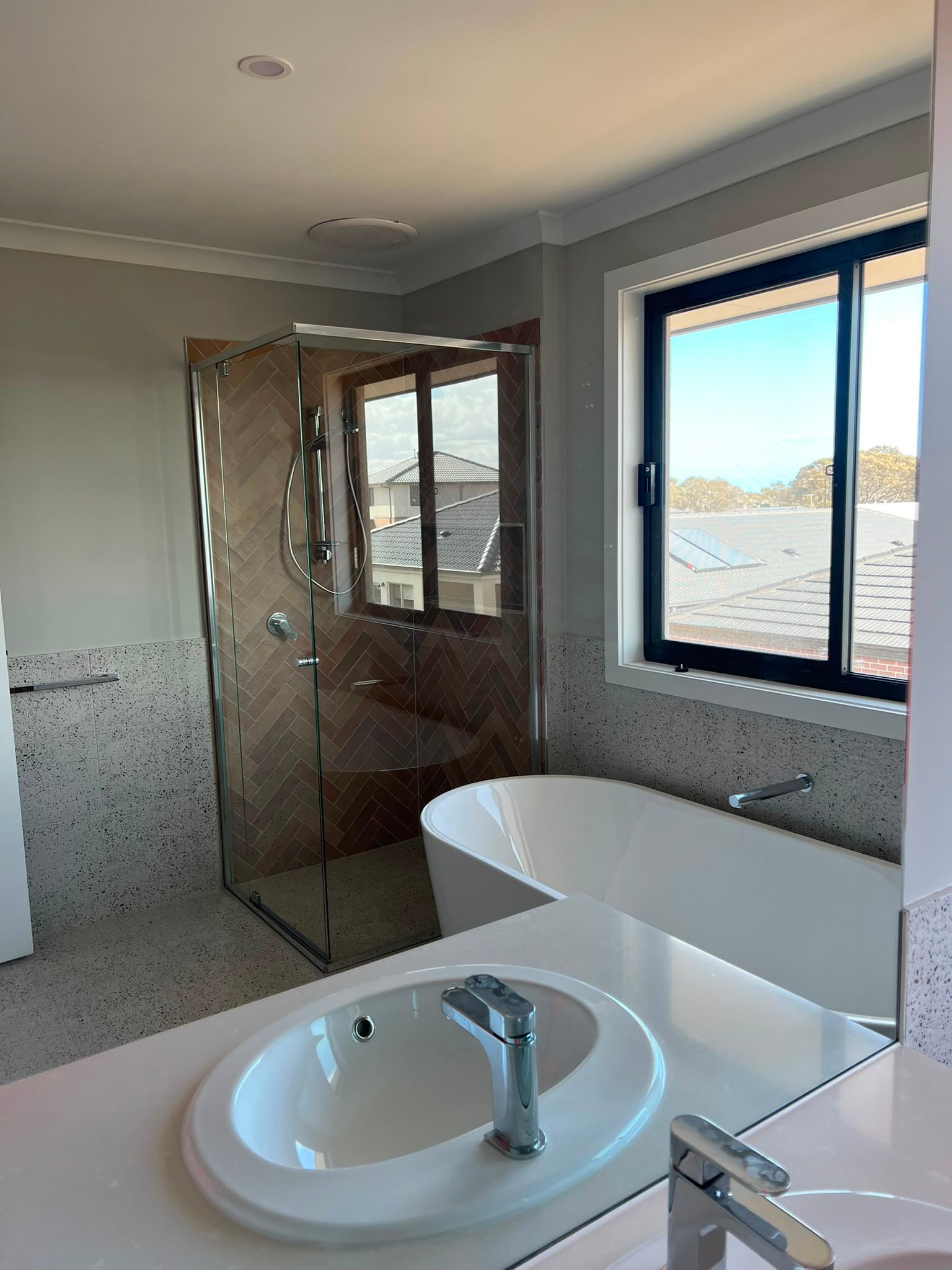 Bathroom tiling and finishes from a Bravo Tiling renovation